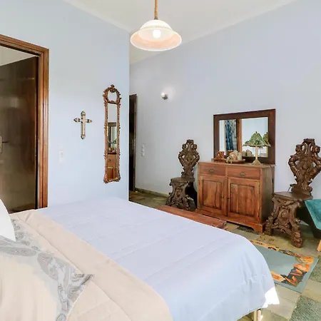 Eleni - Eretria's Gem With Private Pool *