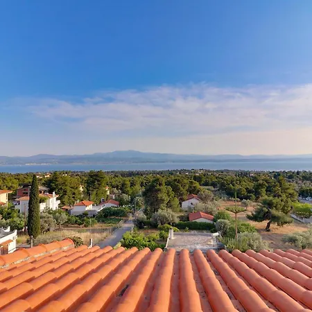 Eleni - Eretria's Gem With Private Pool Villa